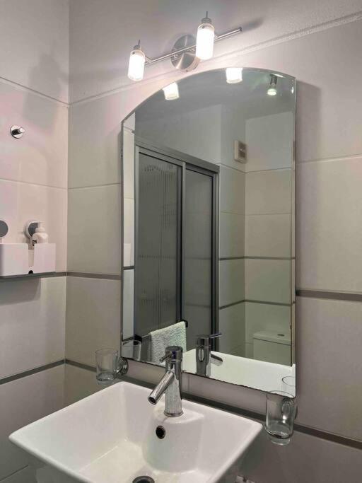 Moderno Y Amplio En Punta Del 2 Piscinas अपार्टमेंट